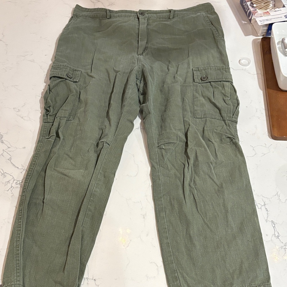 Women’s Green Cargo Pants